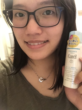 敏感肌連續使用4週就有感！Curél 潤浸保濕超微米精華噴霧，讓妳噴霧不再噴心安