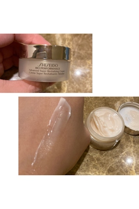 30年破百萬瓶口碑銷售佳績百優精純乳霜推薦！它創造了化妝台前的經典傳說，抗初老要趁早開始！