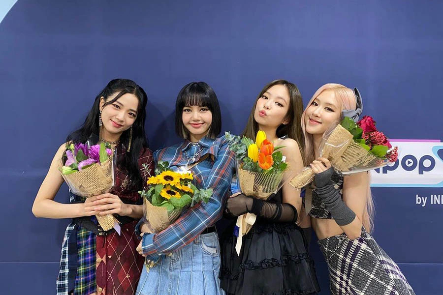BLACKPINK MAMA | 美周報