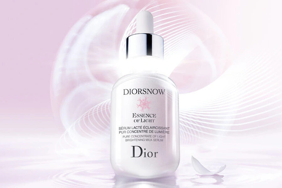 雪絨花保養品推薦｜Dior迪奧 雪晶靈透亮光采精華乳｜美周報