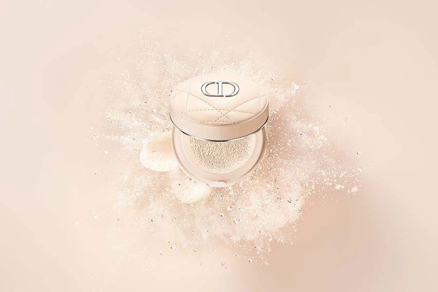 2021蜜粉推薦 Dior 超完美持久氣墊蜜粉｜美周報