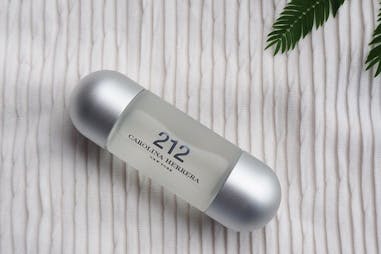  CAROLINA HERRERA 212都會女性淡香水｜美周報