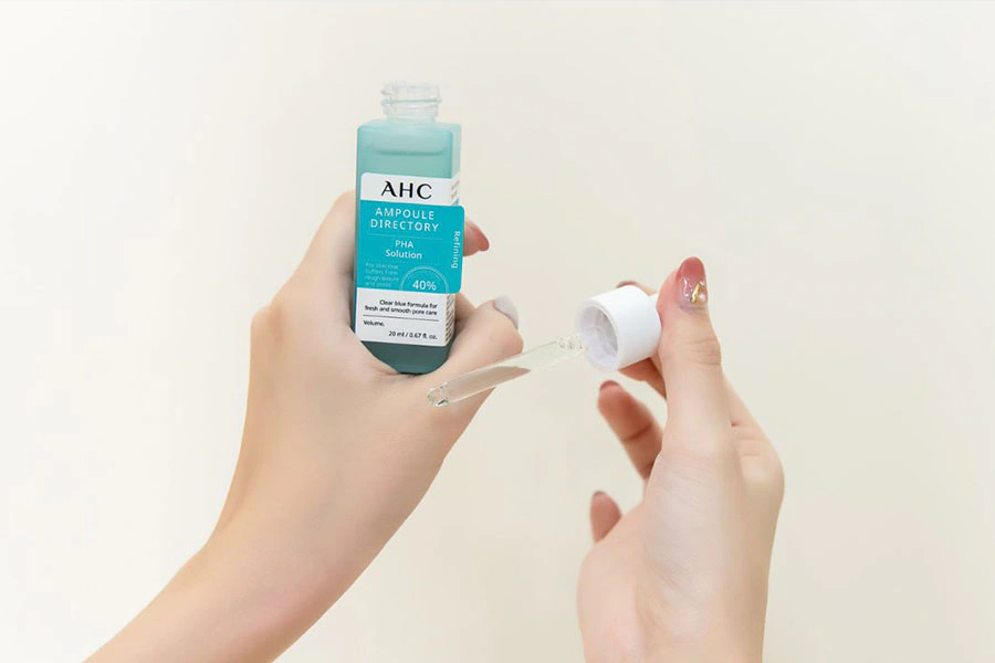 《酸類煥膚精華》推薦|AHC 琥珀酸縮毛孔精華|美周報
