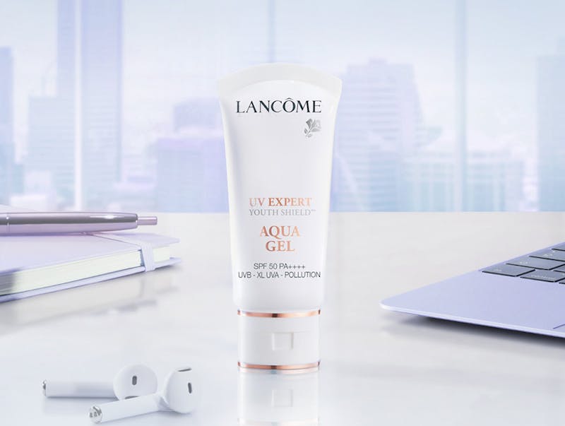 身體防曬推薦LANCOME蘭蔻 超輕盈UV提亮素顏霜 SPF50+/PA++++｜美周報