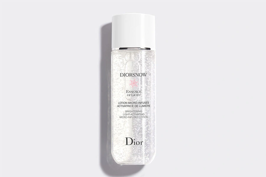 美白 淡斑 2020美白新品 Dior雪晶靈透亮光采水凝露|美周報