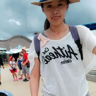 林小曼