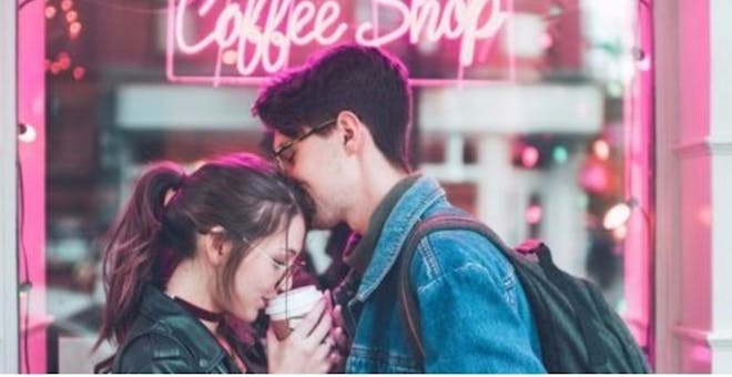 只能說~他真的很愛妳!12星座男陷入熱戀的反常行為(上)