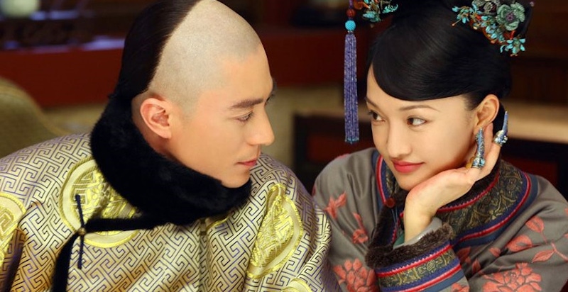 《如懿傳》開播網友來找碴，周迅「菸嗓、薑餅臉、扮相俗」完敗魏纓珞